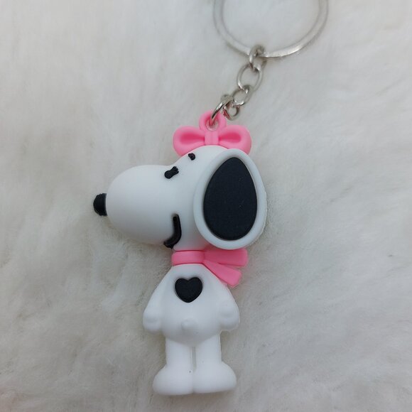 2/$19 Charlie Brown keychain MINISO Snoopy keychain - Picture 1 of 6